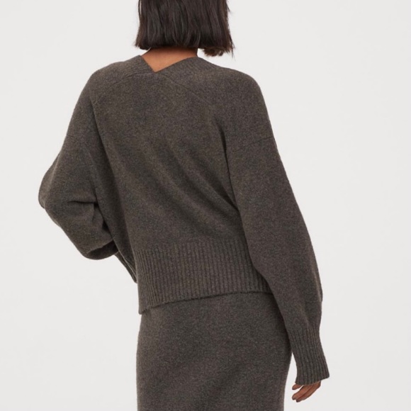 H&M Rhinestone Button Cardigan - Picture 8 of 12